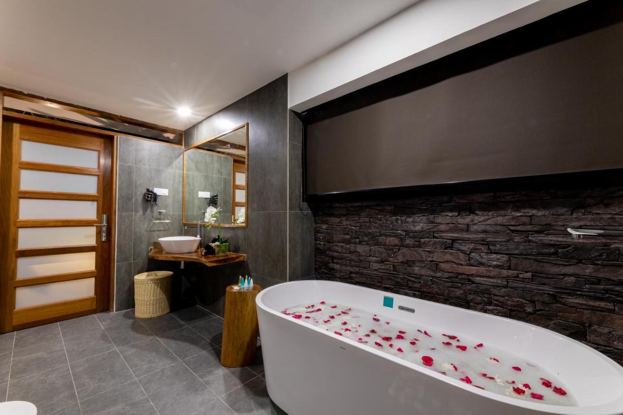 Maneh Villa Langkawi - Private Pool Pantai Cenang  Dış mekan fotoğraf